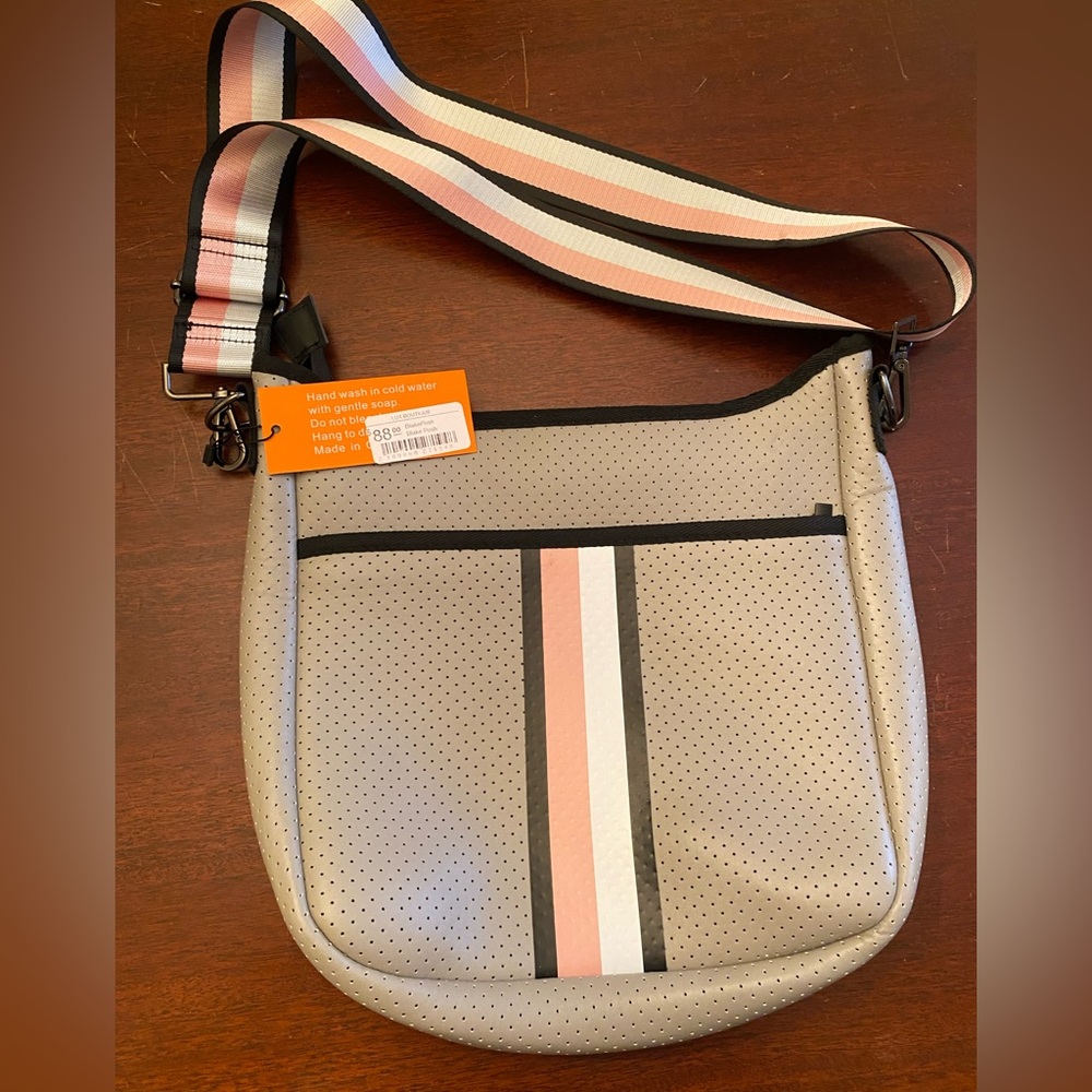 Haute Shore Beige Pocketbook